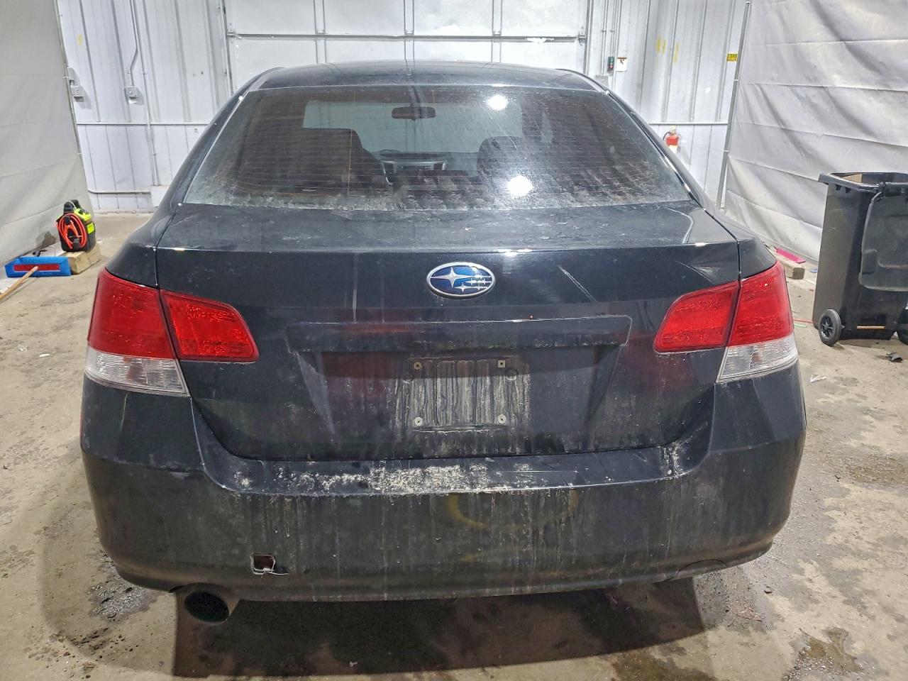 2013 SUBARU LEGACY 2.5I photo 6