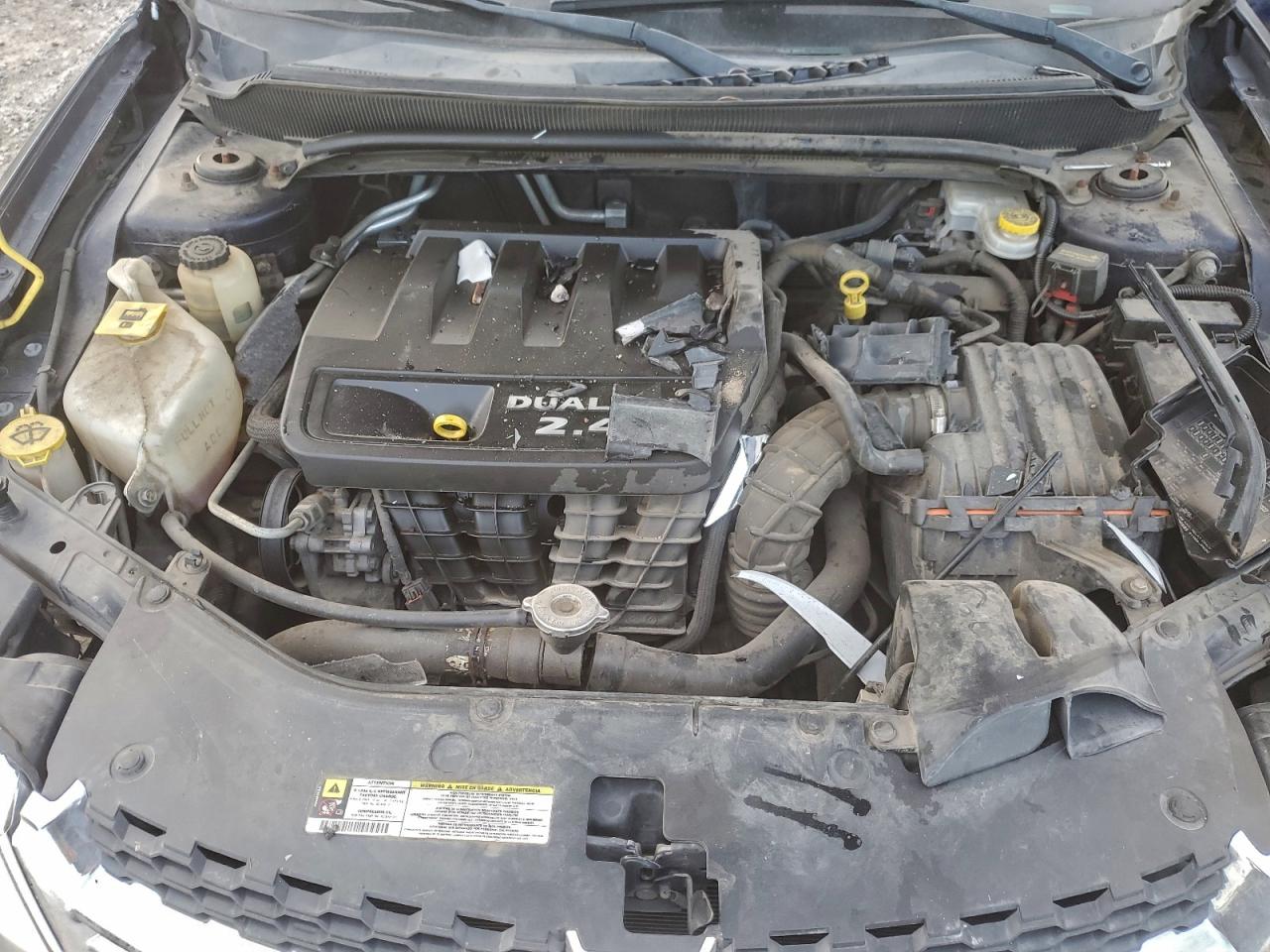 2013 DODGE AVENGER SXT photo 11