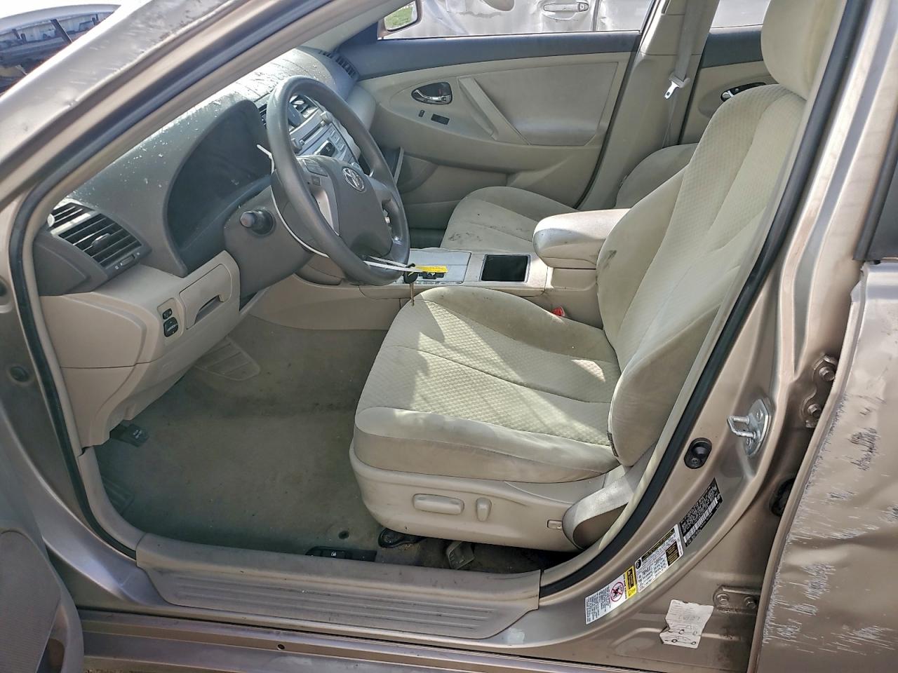 2009 TOYOTA CAMRY BASE photo 7