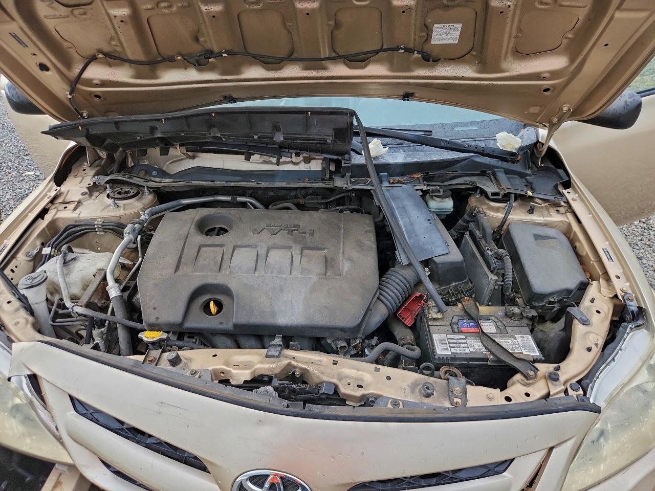 2011 TOYOTA COROLLA BASE photo 11