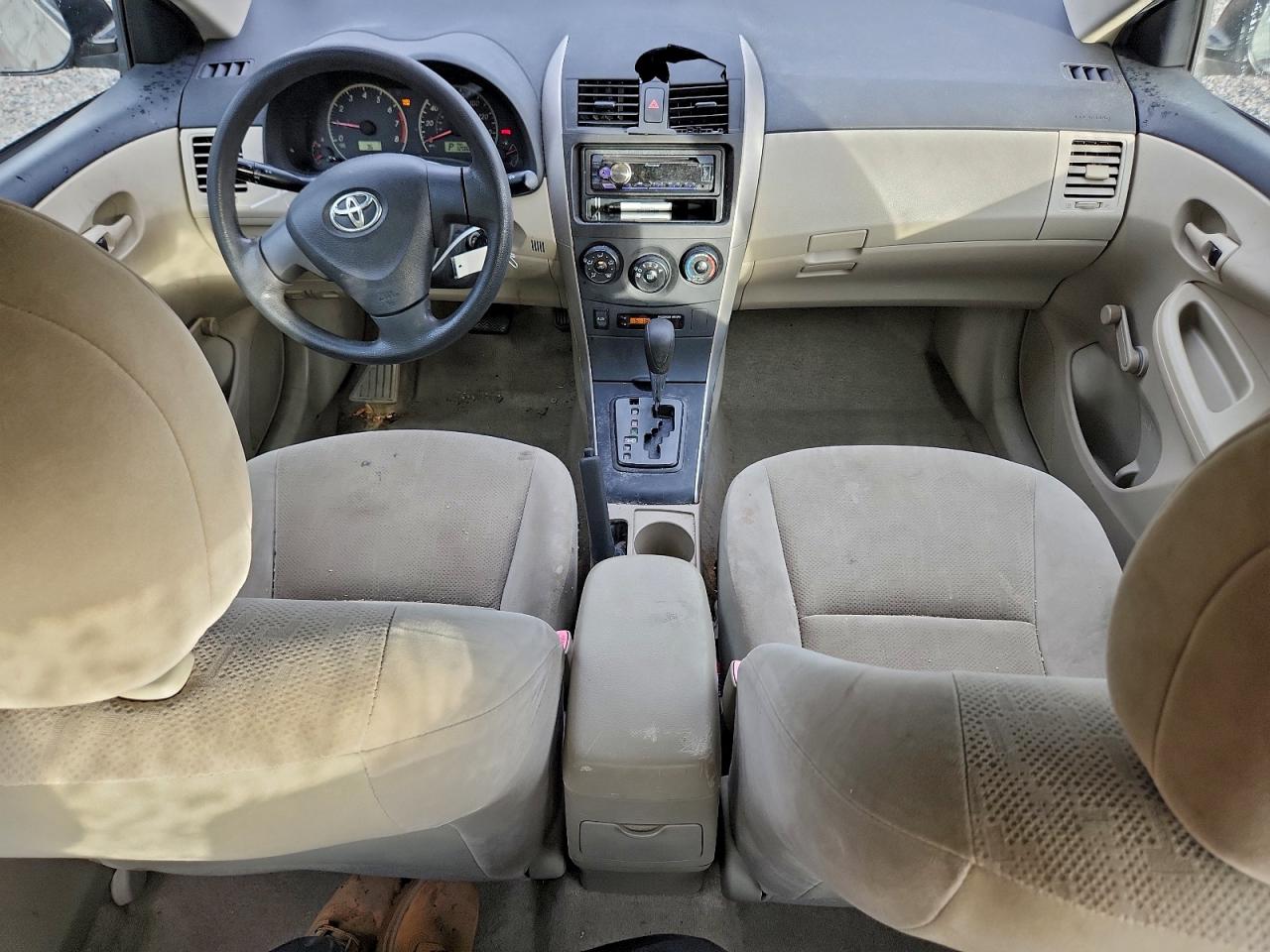 2011 TOYOTA COROLLA BASE photo 8