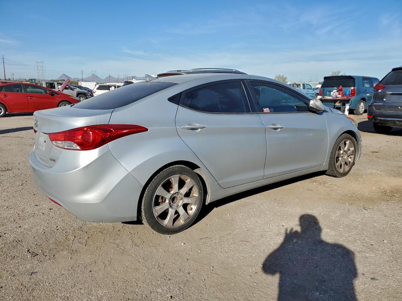 2013 HYUNDAI ELANTRA GLS photo 3