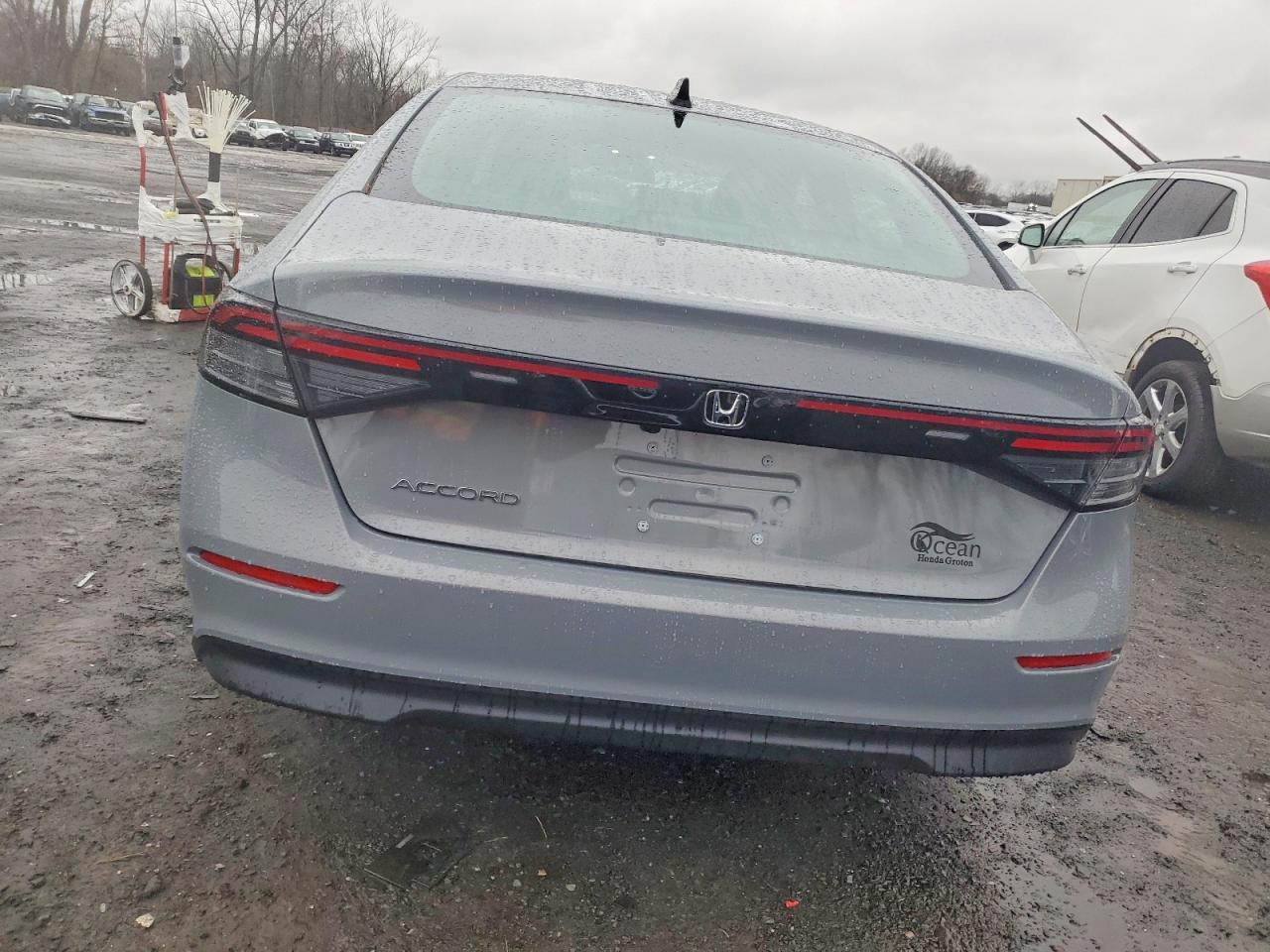 2025 HONDA ACCORD SE photo 11