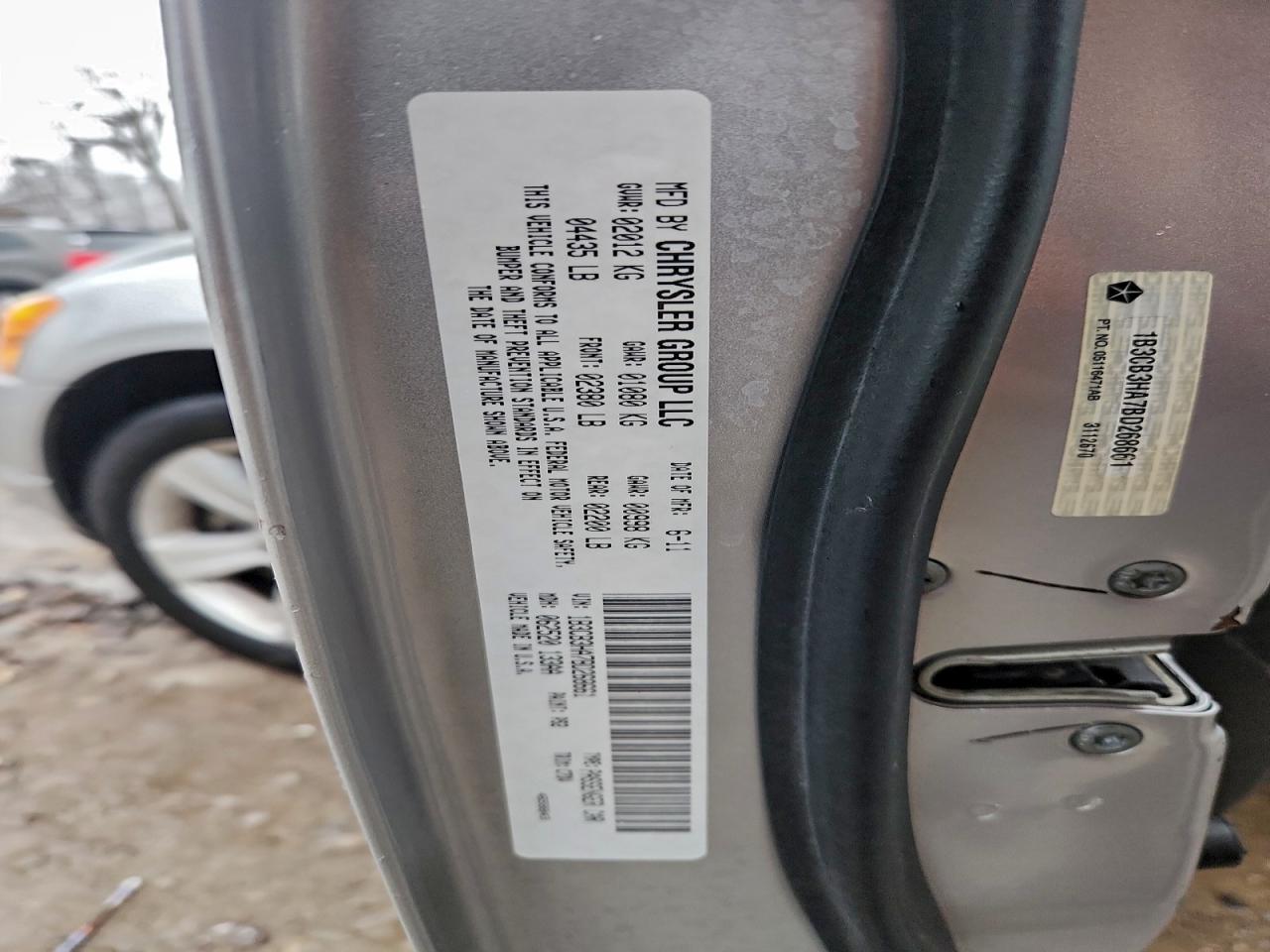 2011 DODGE CALIBER MAINSTREET photo 12