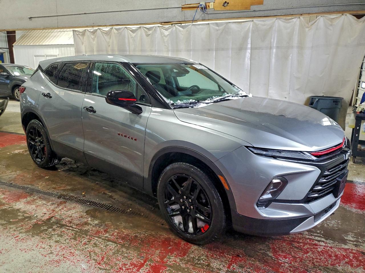 2025 CHEVROLET BLAZER 2LT photo 4