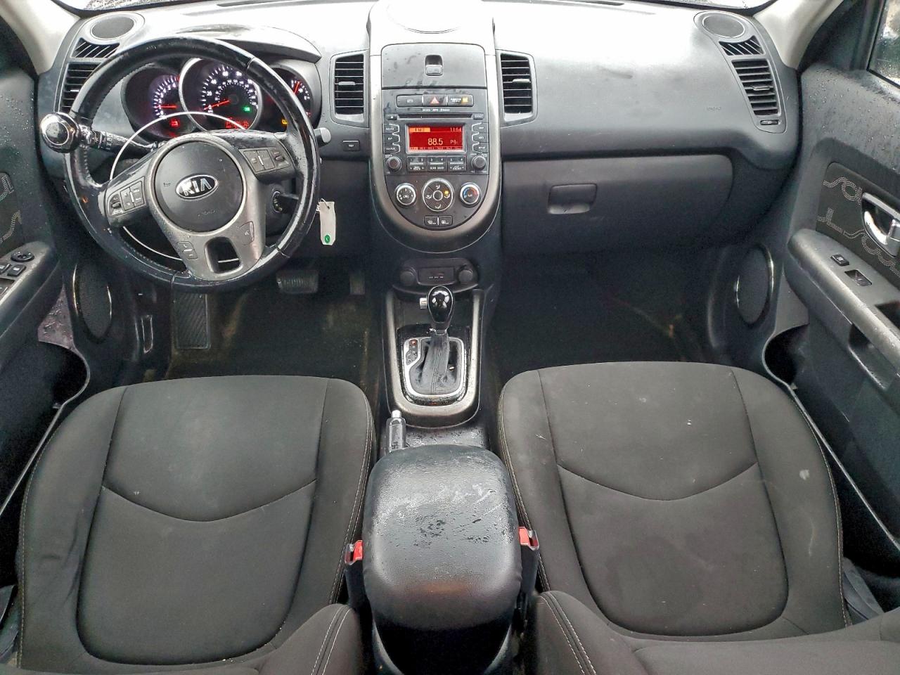 2013 KIA SOUL + photo 8