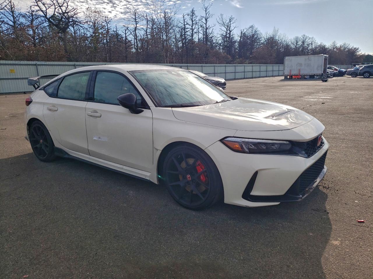 2023 HONDA CIVIC TYPE-R photo 4