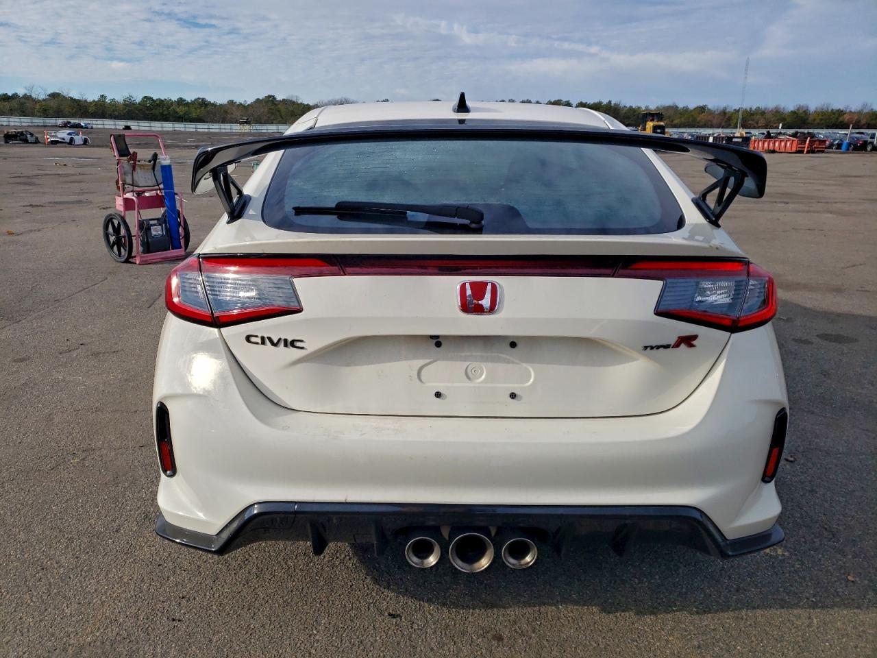 2023 HONDA CIVIC TYPE-R photo 6
