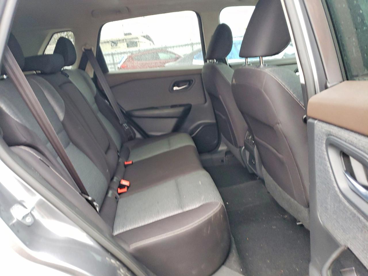 2021 NISSAN ROGUE SV photo 11