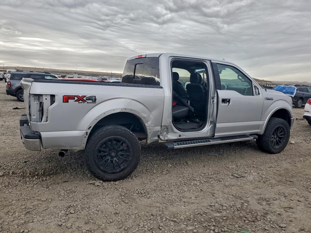 2018 FORD F150 SUPERCREW photo 3