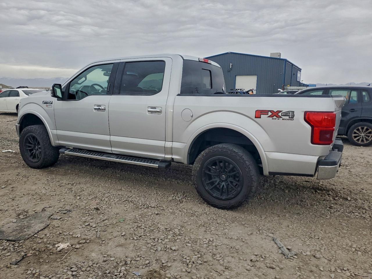 2018 FORD F150 SUPERCREW photo 2