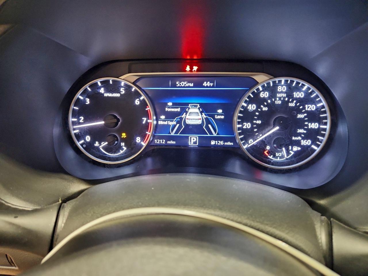 2025 NISSAN SENTRA SV photo 9