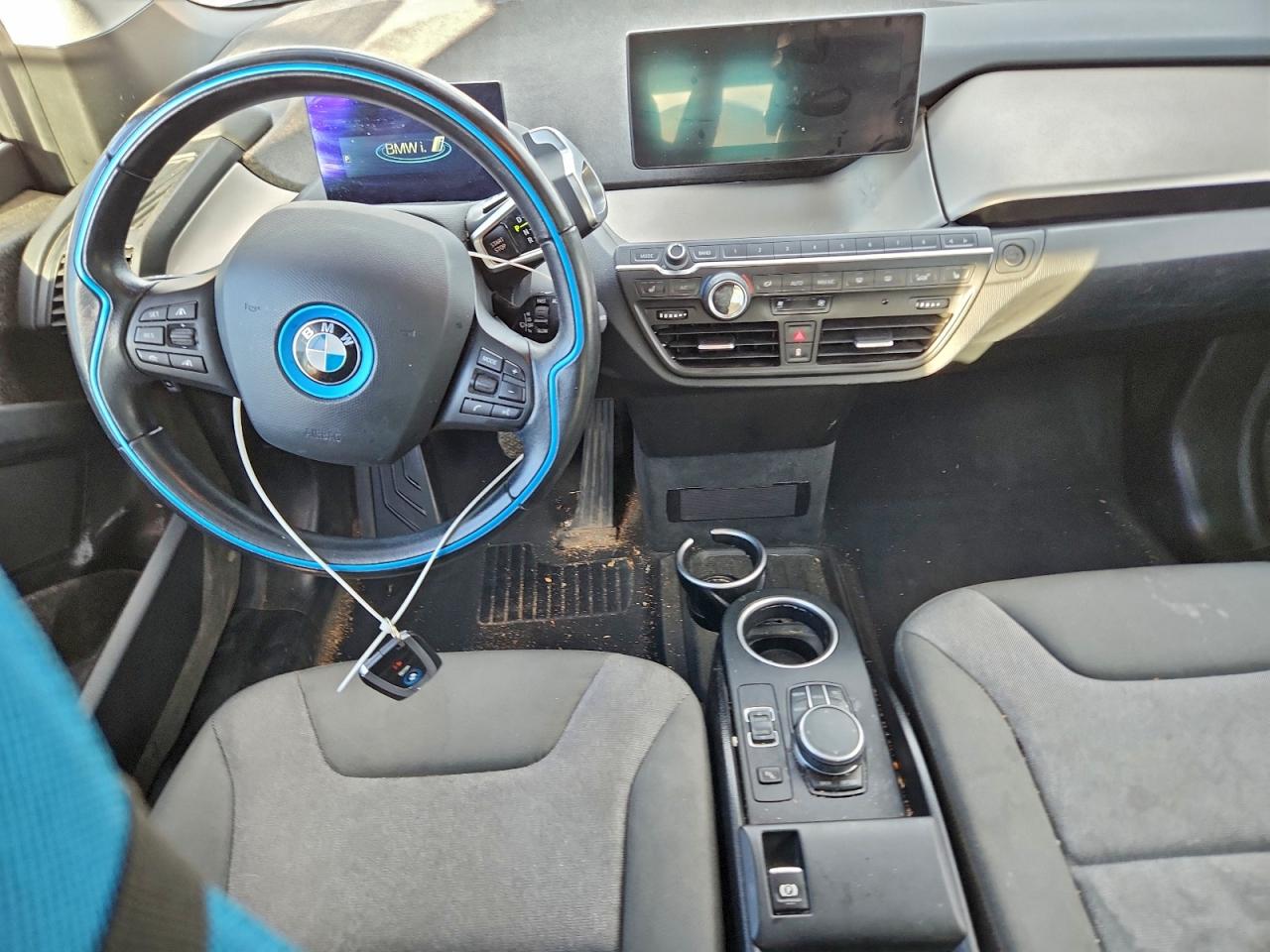 2017 BMW I3 BEV photo 22