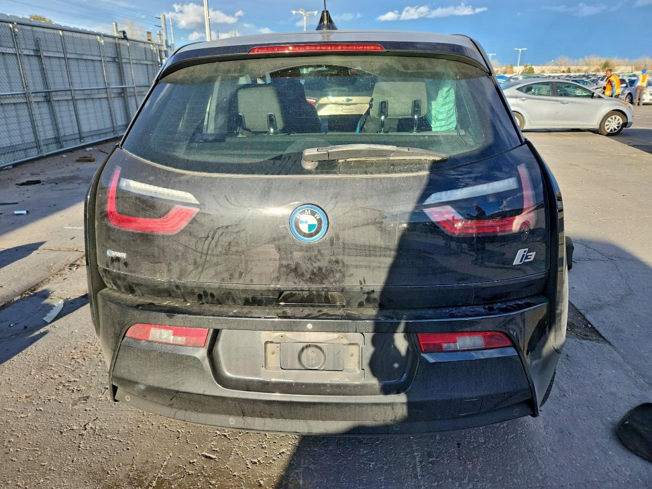 2017 BMW I3 BEV photo 16
