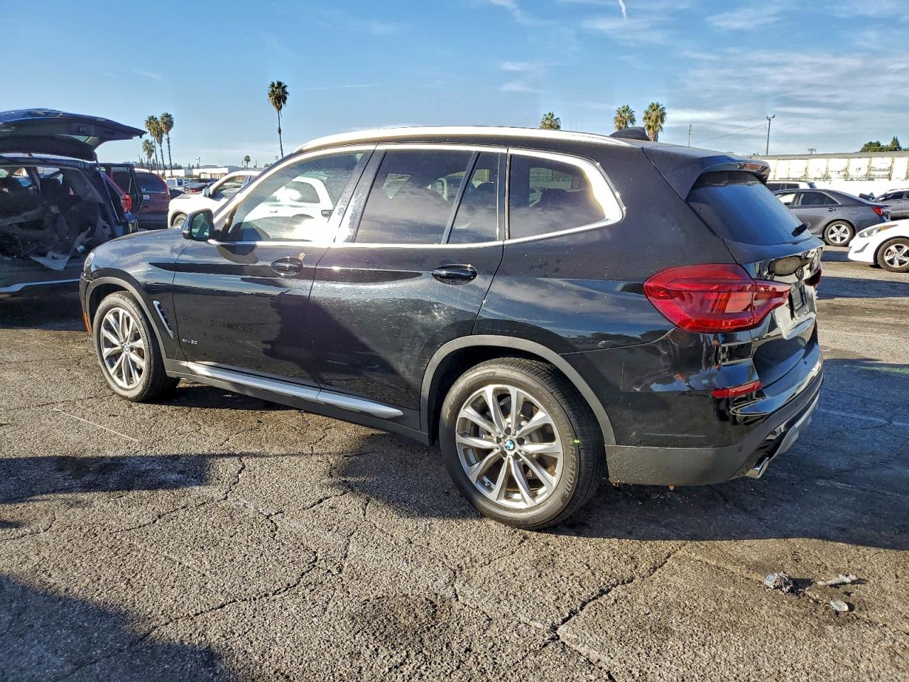 2018 BMW X3 XDRIVE30I photo 2