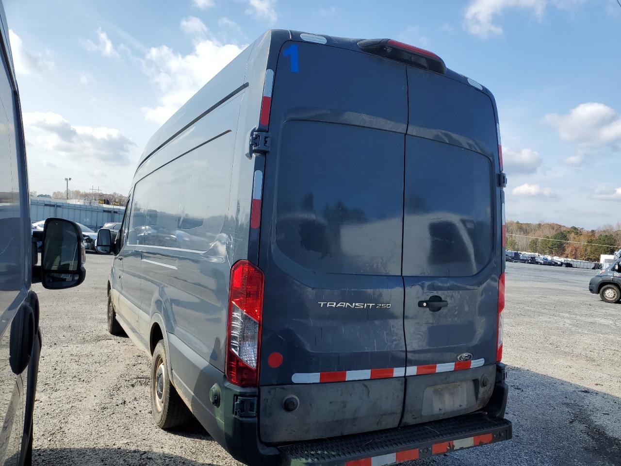 2020 FORD TRANSIT T-250 photo 2