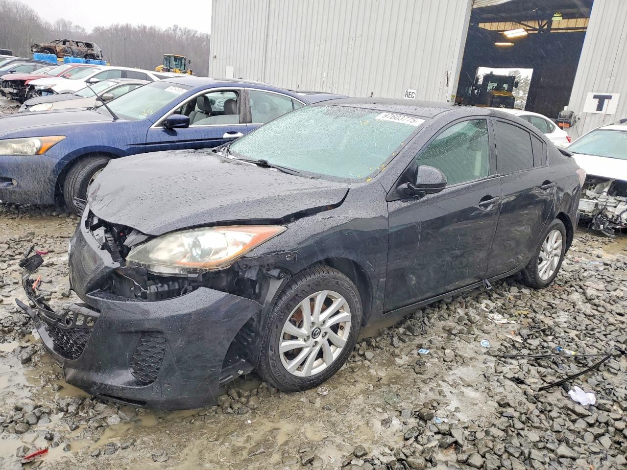 2013 MAZDA 3