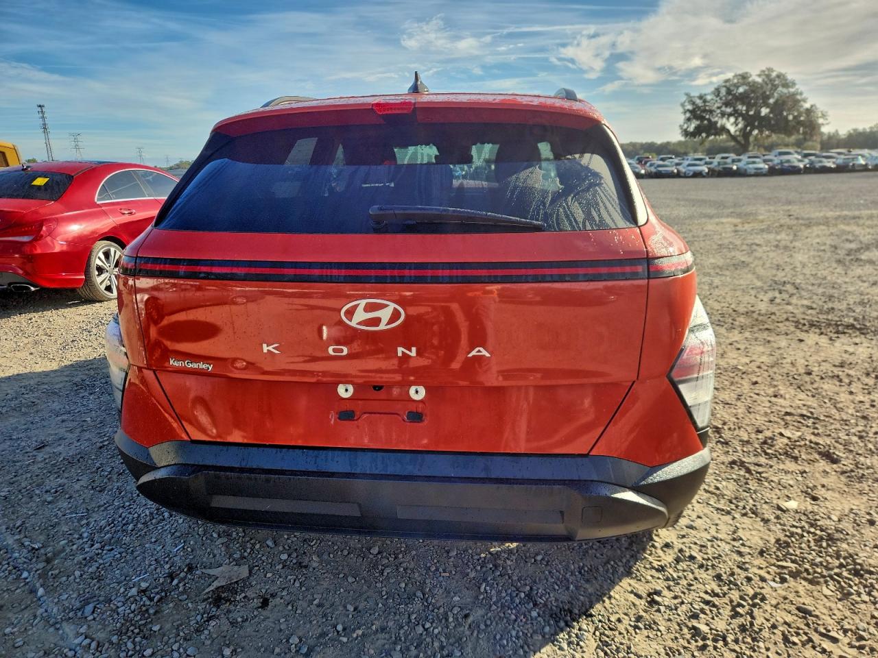 2024 HYUNDAI KONA SEL photo 11