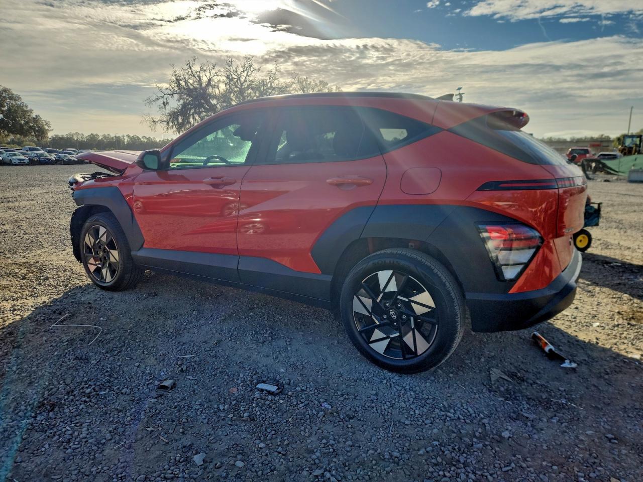 2024 HYUNDAI KONA SEL photo 3