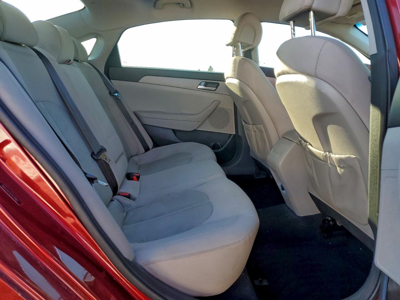 2015 HYUNDAI SONATA SE photo 19