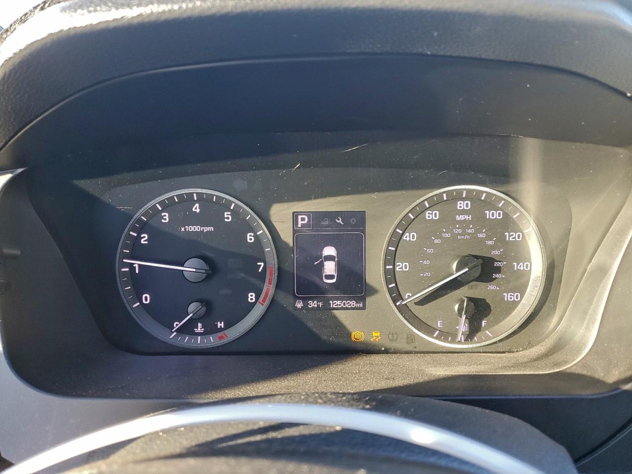 2015 HYUNDAI SONATA SE photo 17