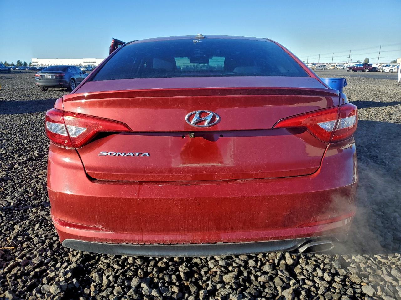 2015 HYUNDAI SONATA SE photo 11