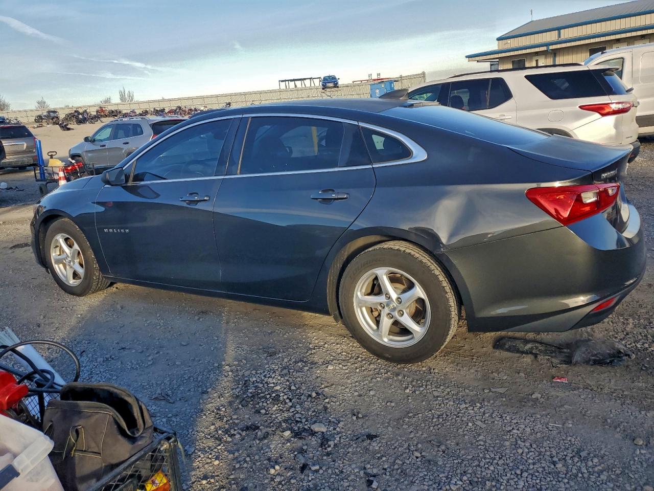 2017 CHEVROLET MALIBU LS photo 3