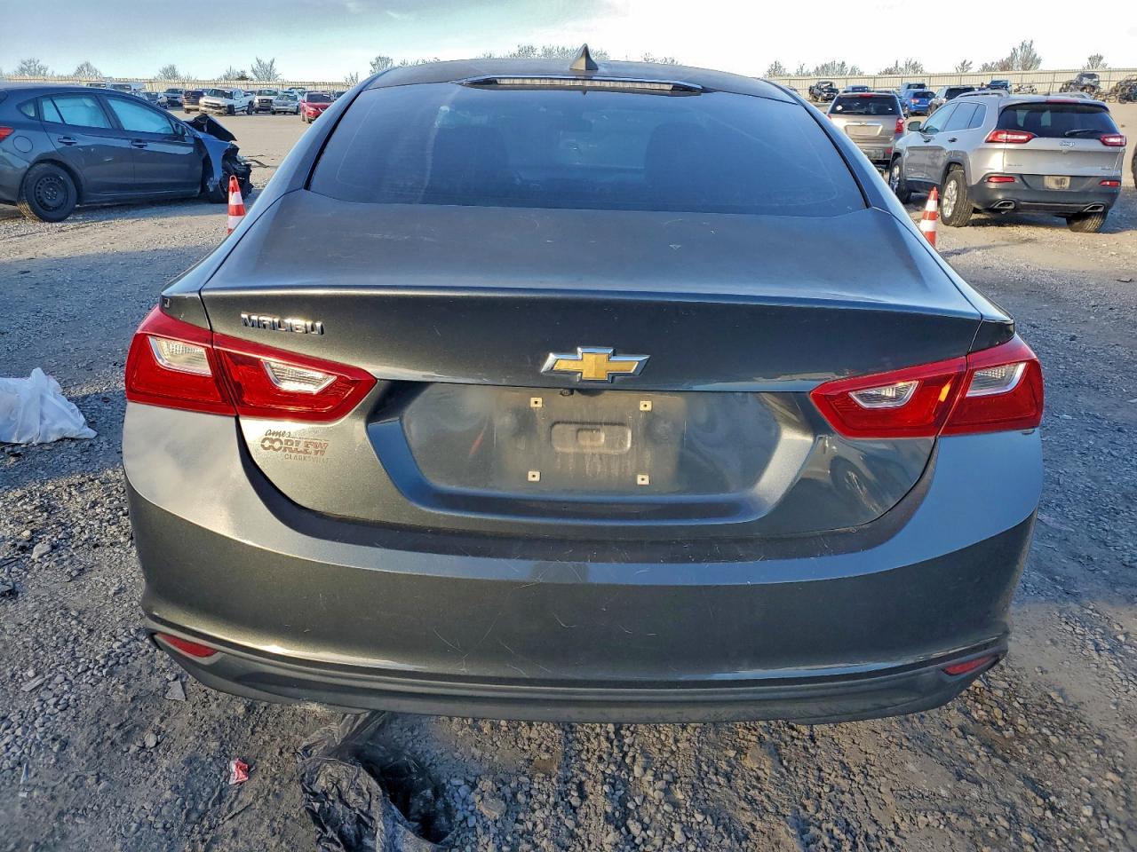 2017 CHEVROLET MALIBU LS photo 11