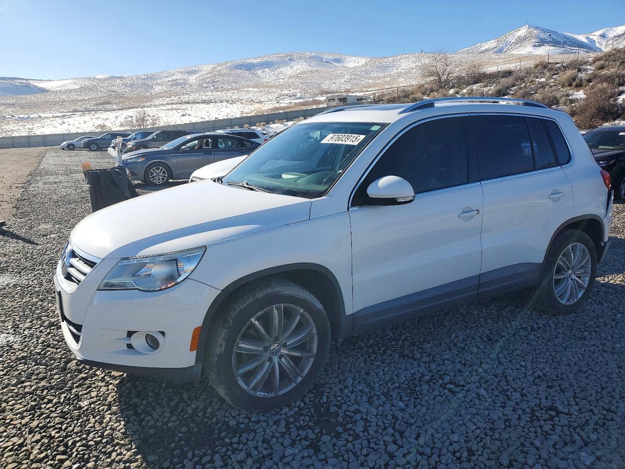 2011 VOLKSWAGEN TIGUAN