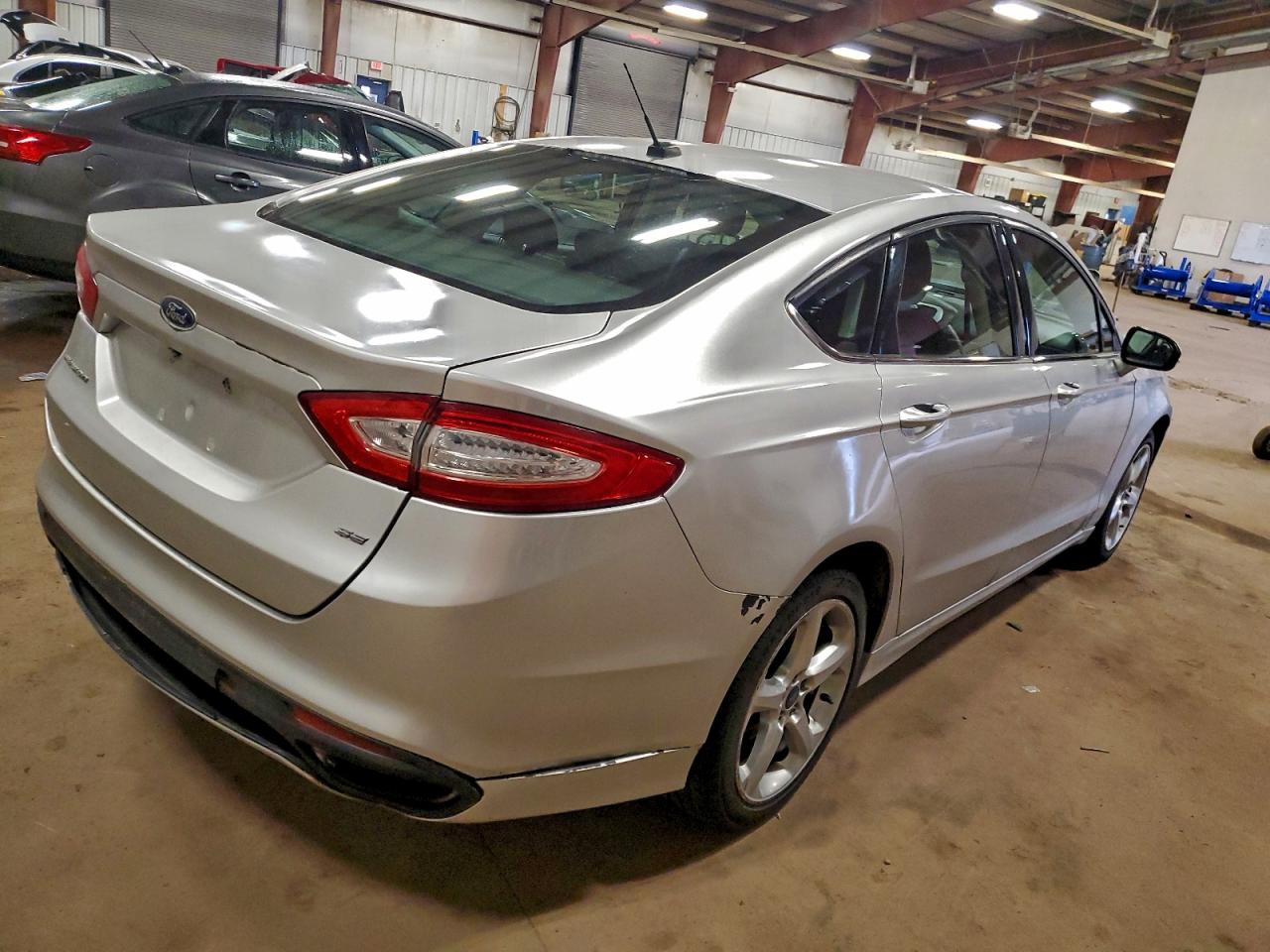 2016 FORD FUSION SE photo 3