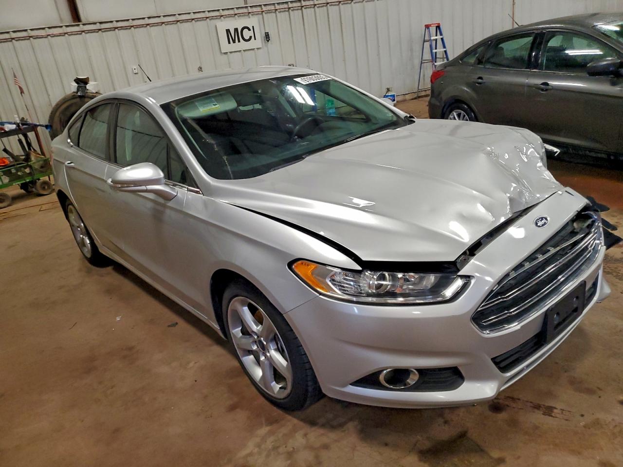 2016 FORD FUSION SE photo 4