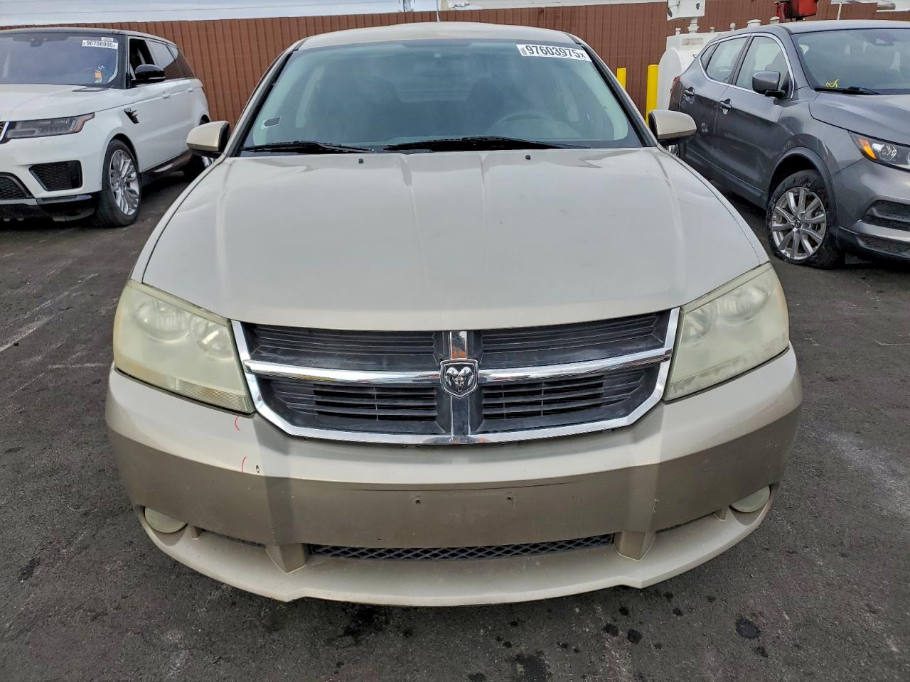 2009 DODGE AVENGER SXT photo 13