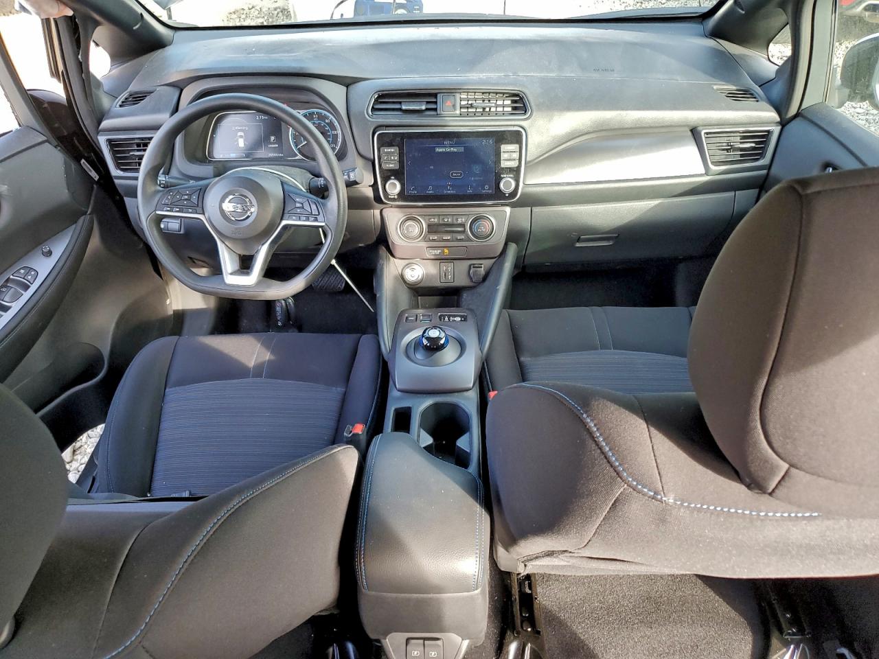 2022 NISSAN LEAF S photo 8