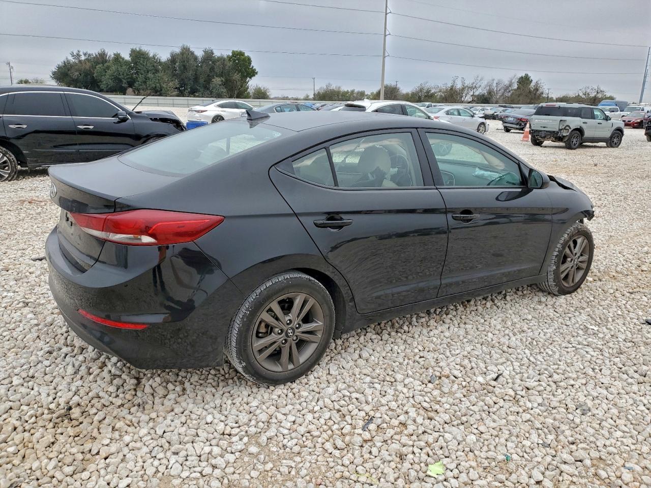 2018 HYUNDAI ELANTRA SEL photo 5