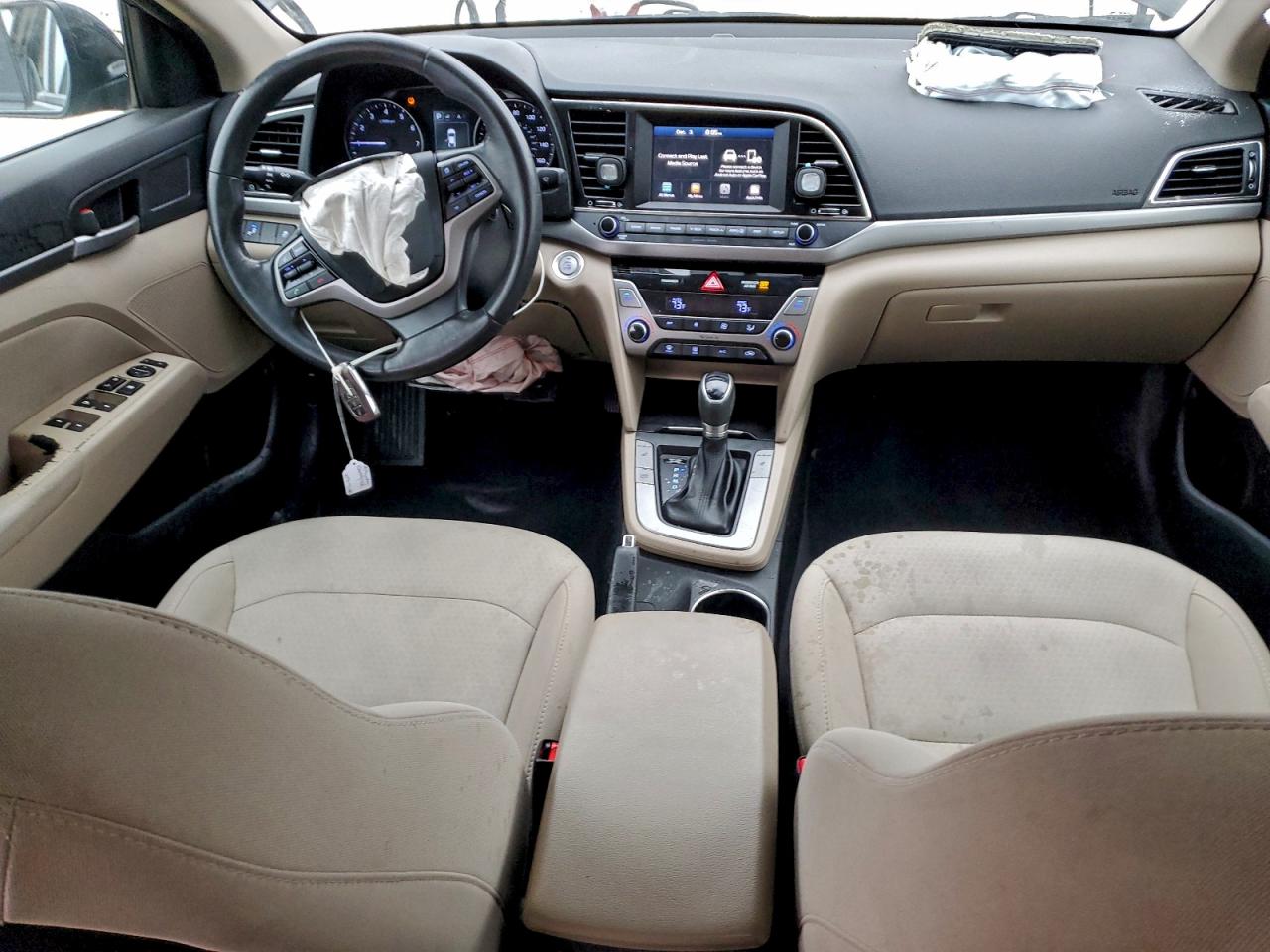 2018 HYUNDAI ELANTRA SEL photo 15