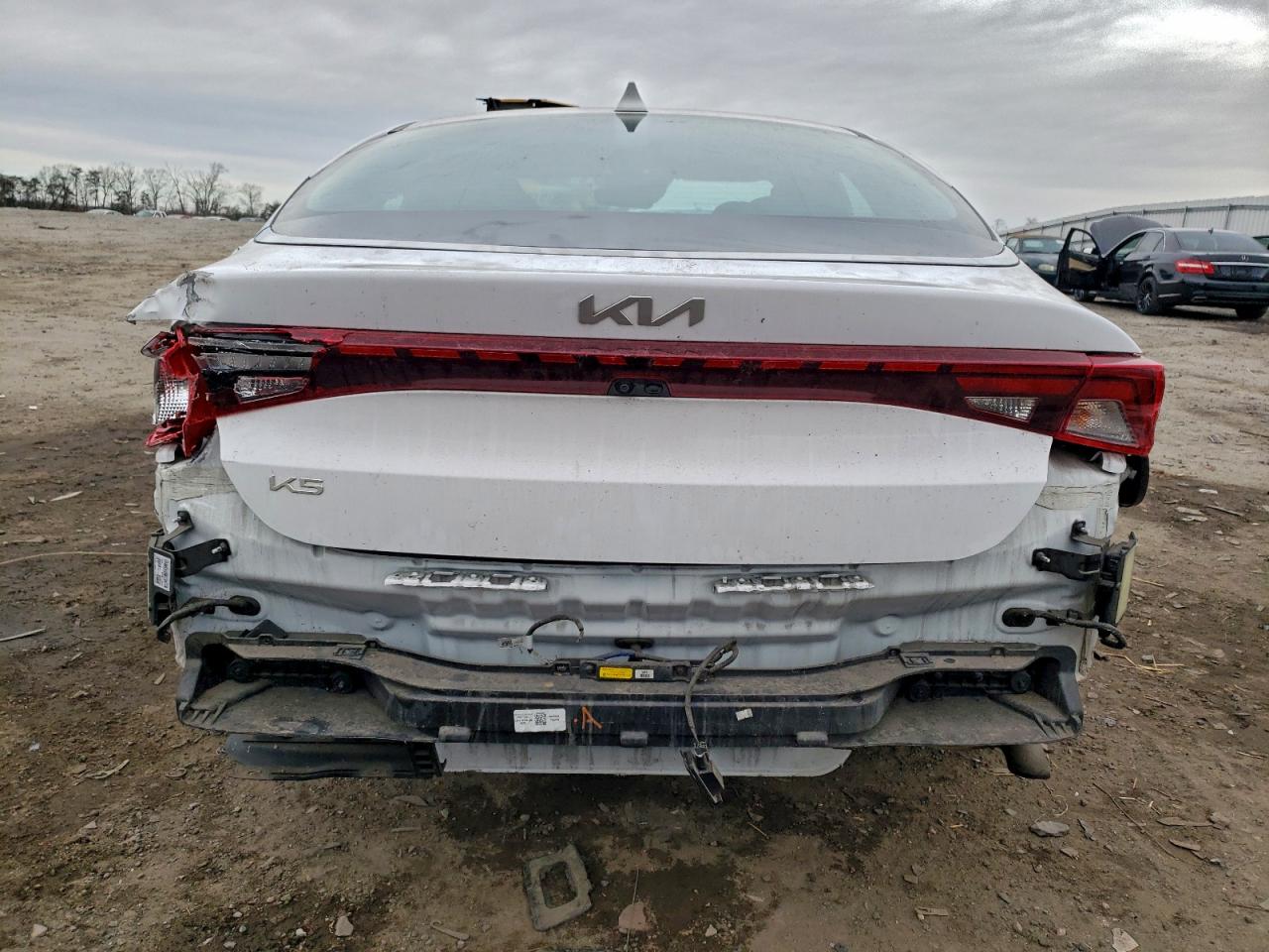 2023 KIA K5 LXS photo 6