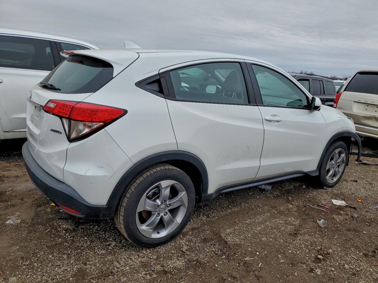 2021 HONDA HR-V LX photo 3