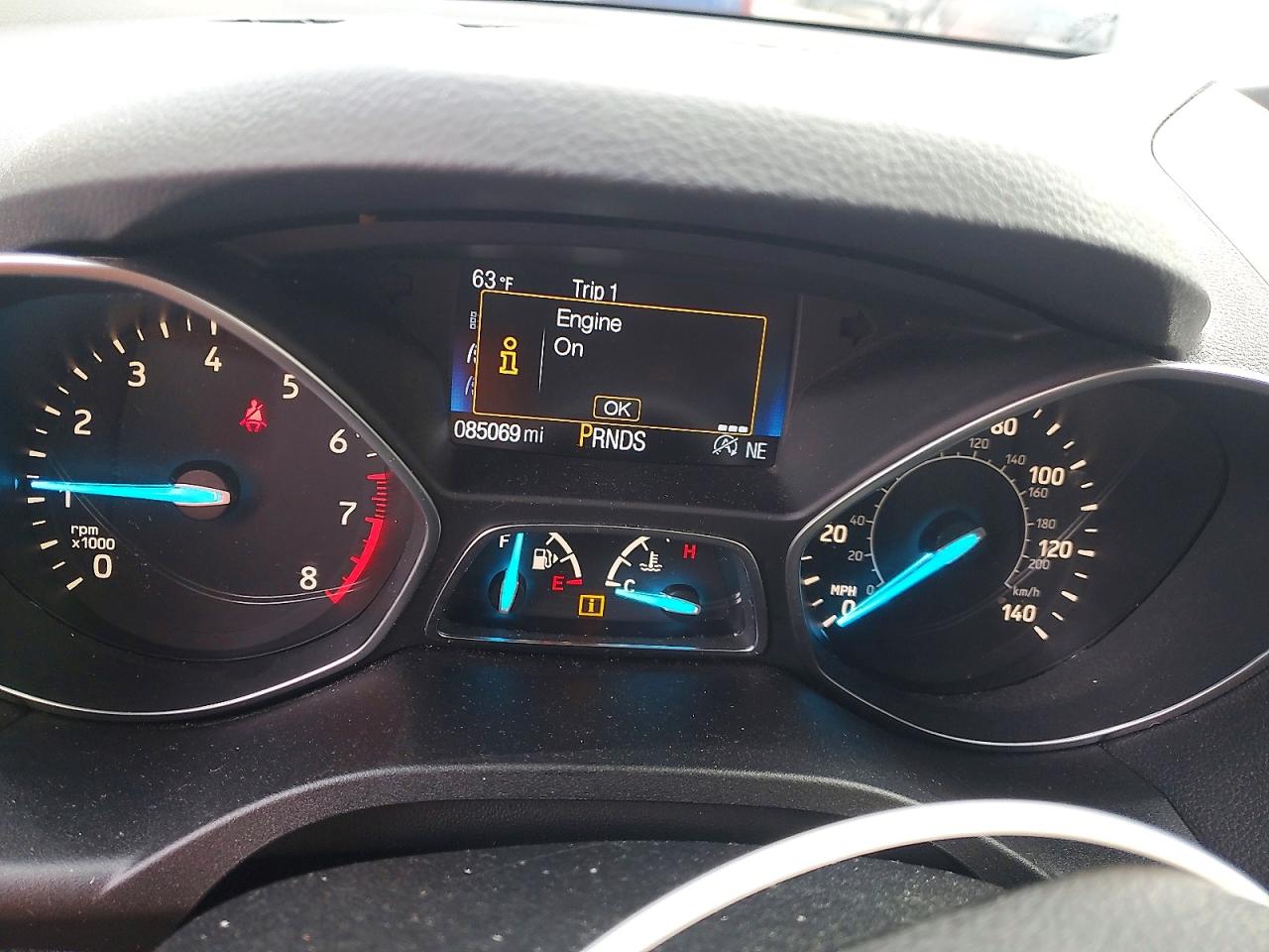 2017 FORD ESCAPE SE photo 9