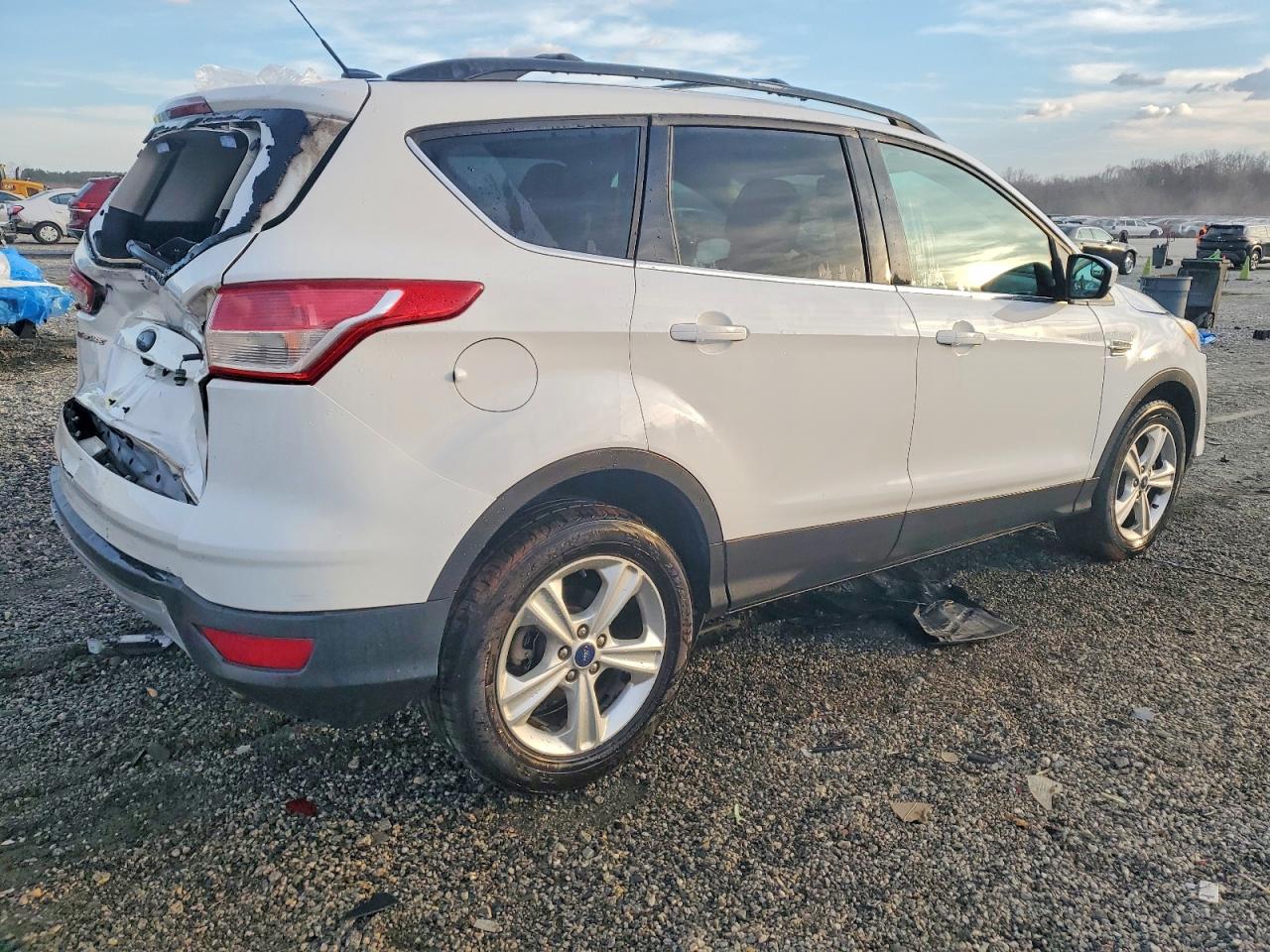 2013 FORD ESCAPE SE photo 3