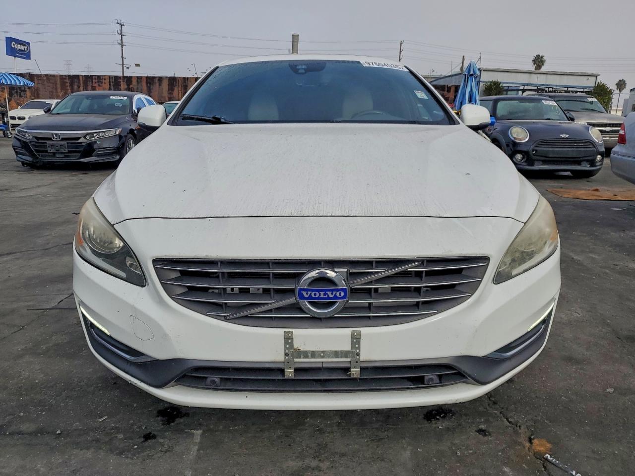 2015 VOLVO S60 PREMIER photo 9