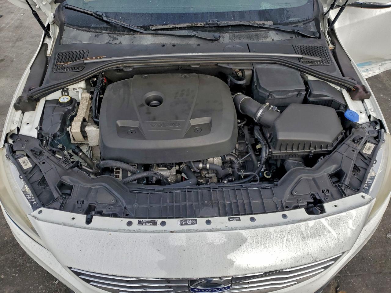 2015 VOLVO S60 PREMIER photo 21