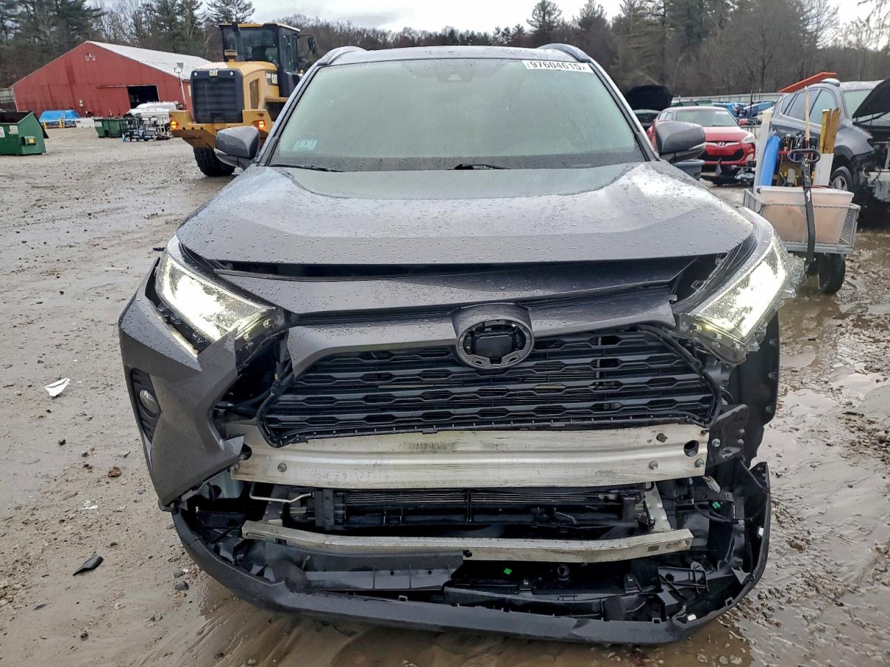 2021 TOYOTA RAV4 XLE photo 5