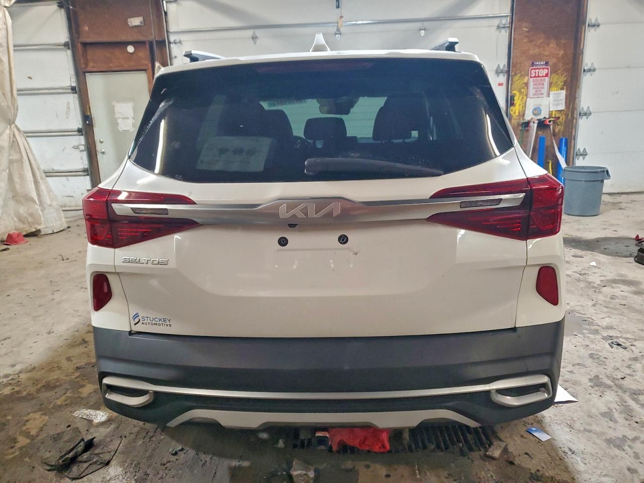 2023 KIA SELTOS SX photo 6