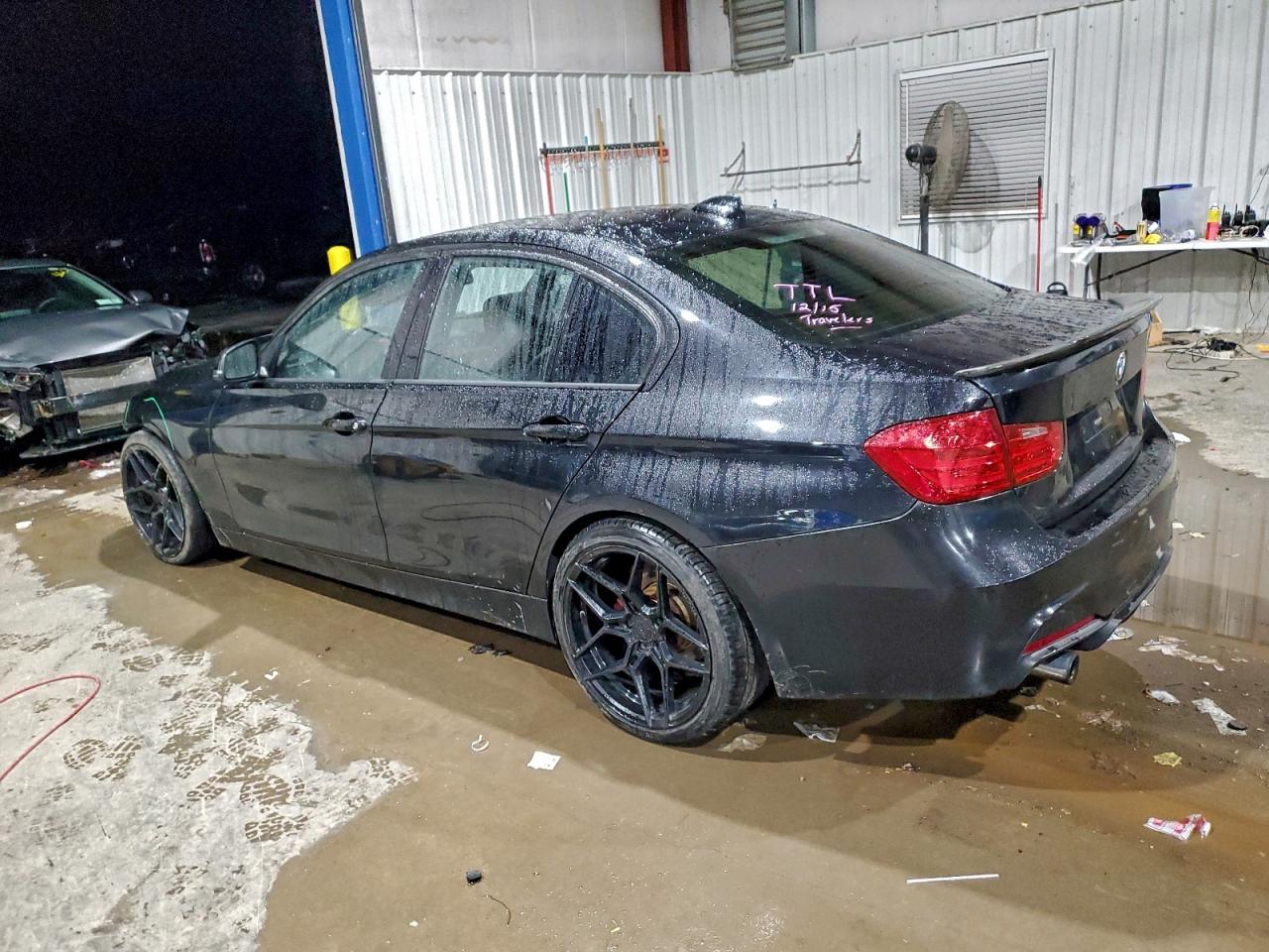 2013 BMW 328 XI SULEV photo 3