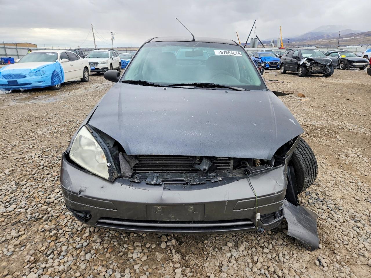 2007 FORD FOCUS ZX4 photo 5