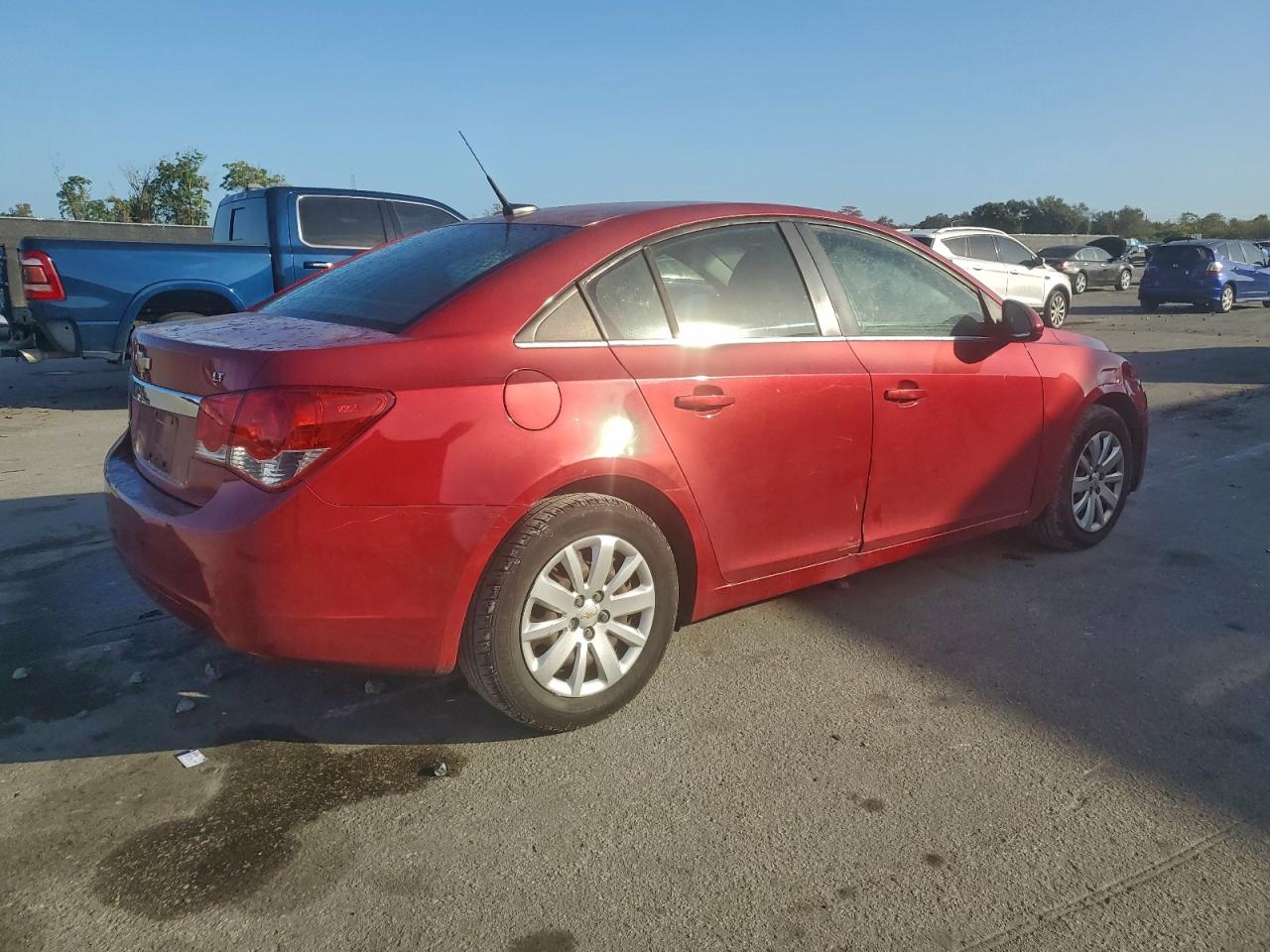 2011 CHEVROLET CRUZE LT photo 3