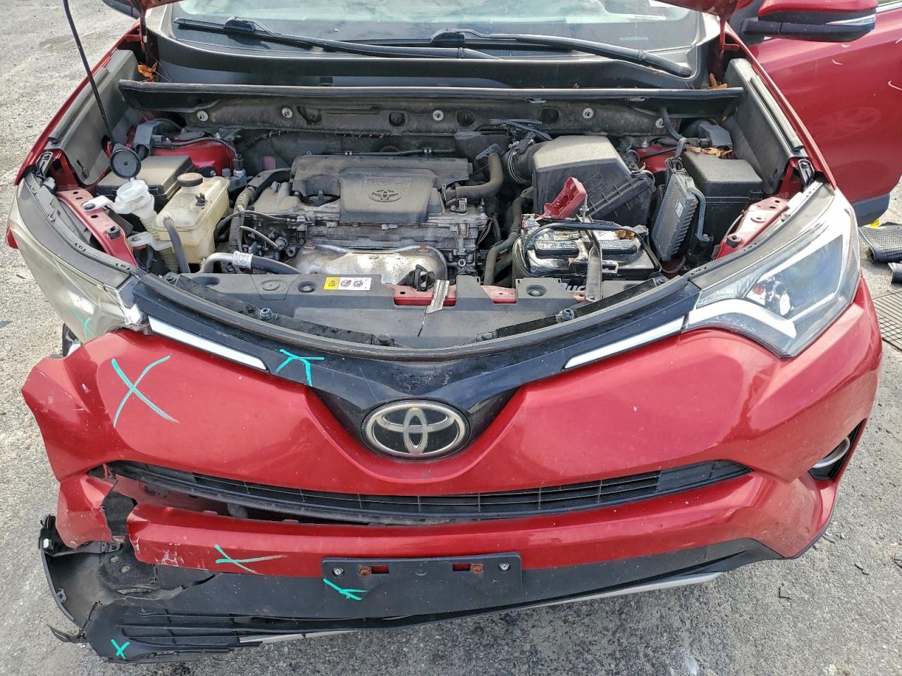 2017 TOYOTA RAV4 XLE photo 12
