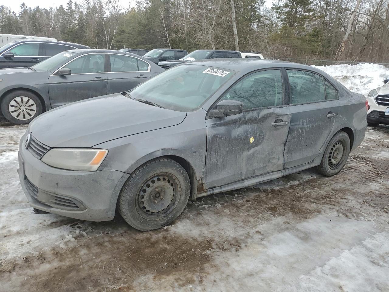 2013 VOLKSWAGEN JETTA