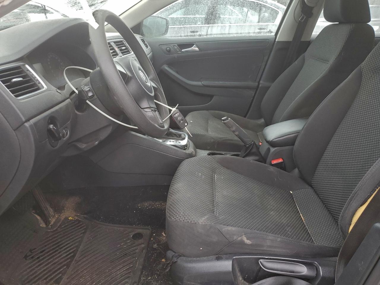 2013 VOLKSWAGEN JETTA BASE photo 7