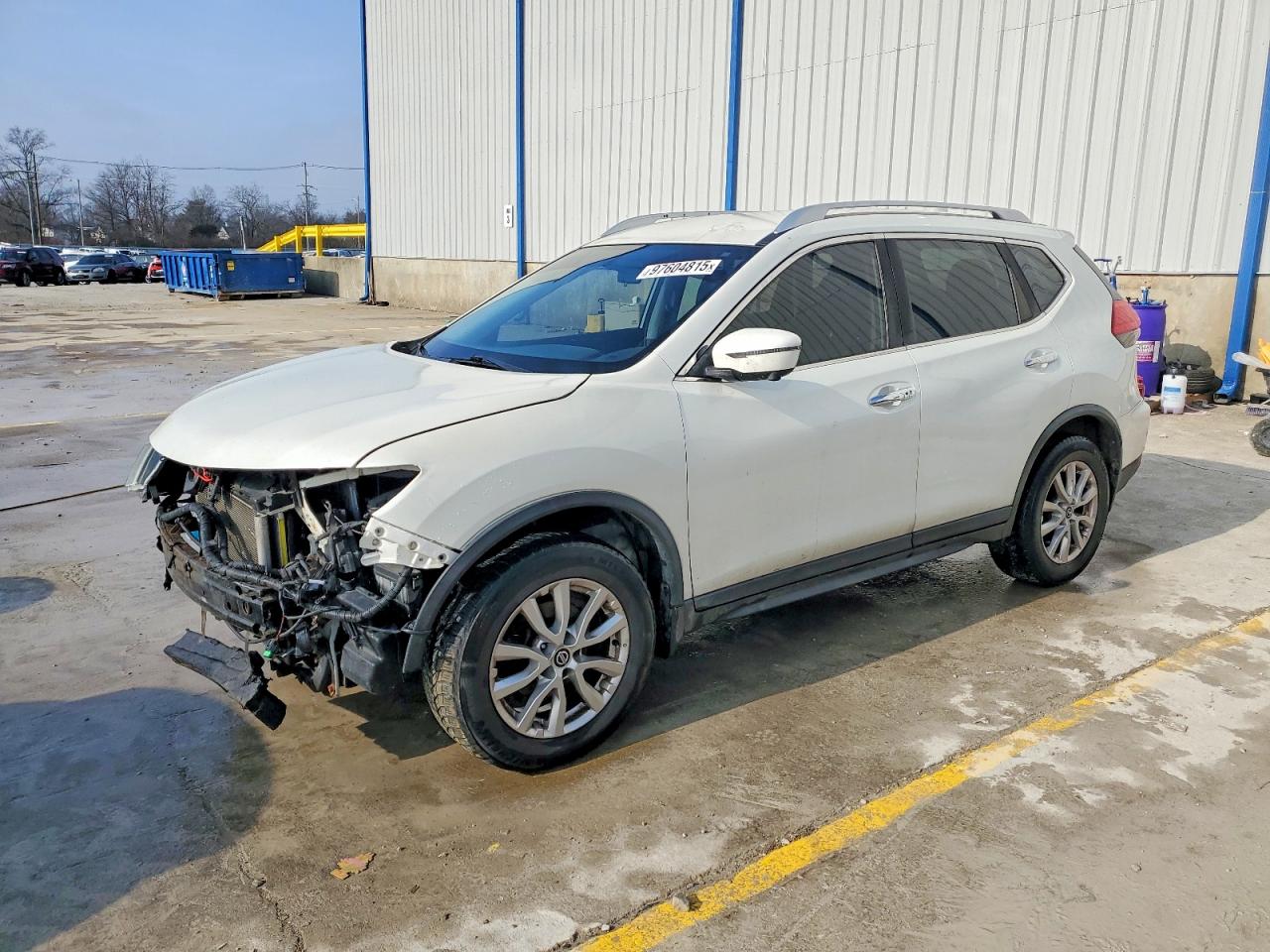 2017 NISSAN ROGUE
